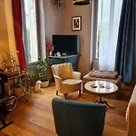 Artist House With Piano And Charming Garden Dom wakacyjny Reims