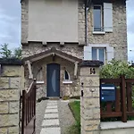 Artist House With Piano And Charming Garden Reims