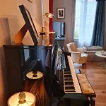 Artist House With Piano And Charming Garden *