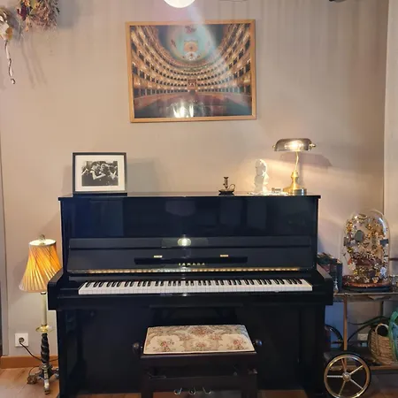 Artist House With Piano And Charming Garden * Remeš